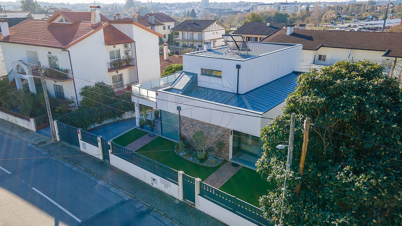 listing 126061002-150 picture-0