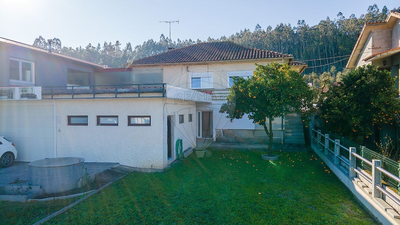 Moradia T4 para venda