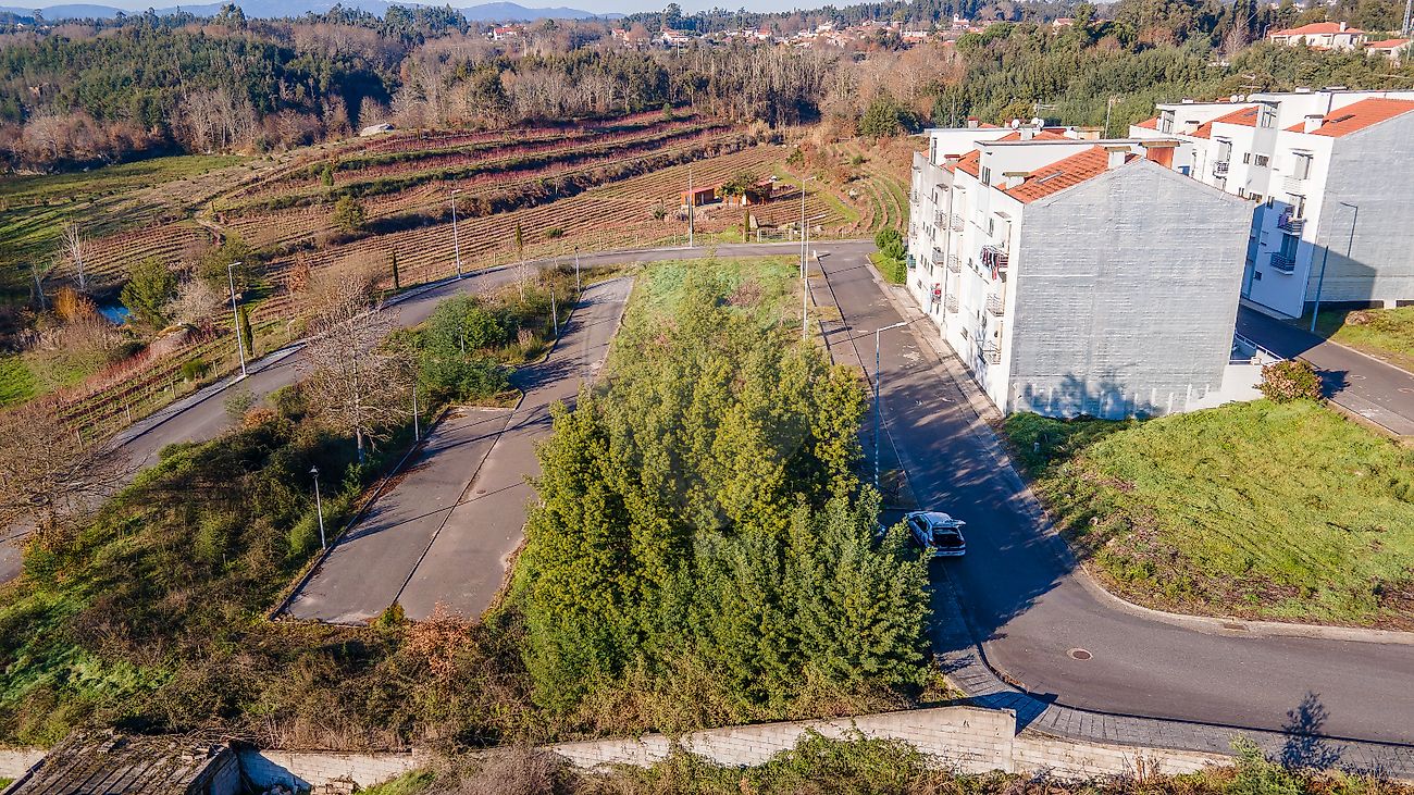 listing 126061084-68 picture-0