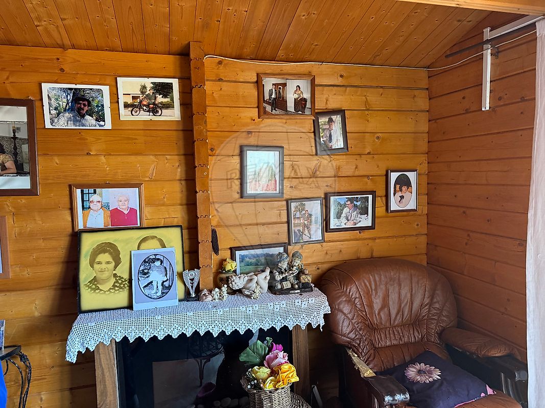 listing 126061079-2 picture-0