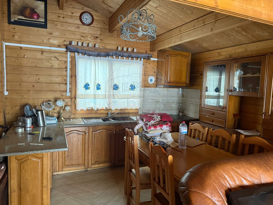listing 126061079-2 picture-0