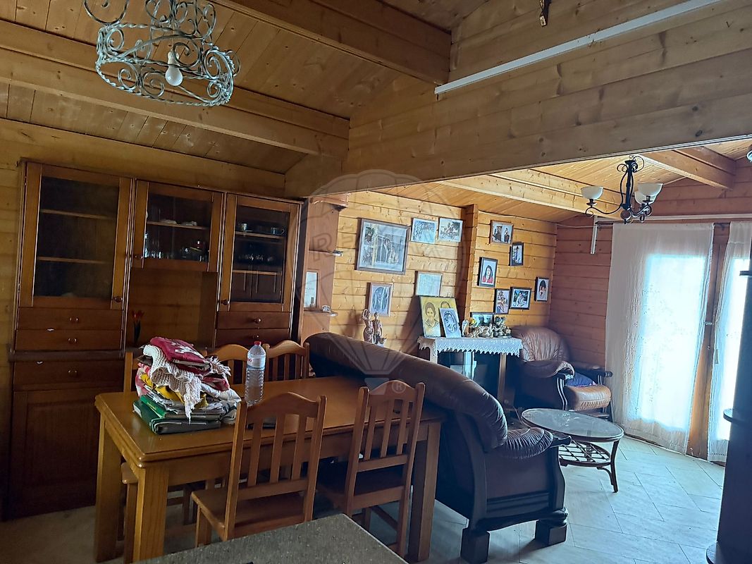 listing 126061079-2 picture-0