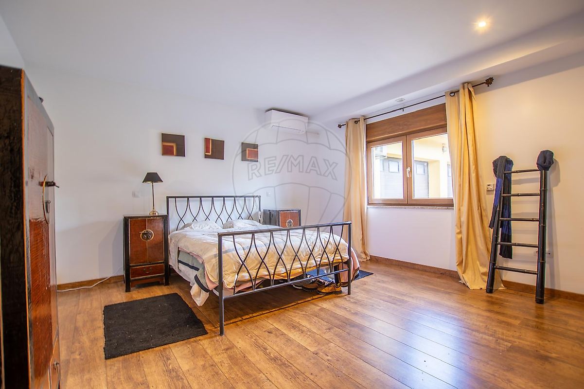 listing 126061079-1 picture-0