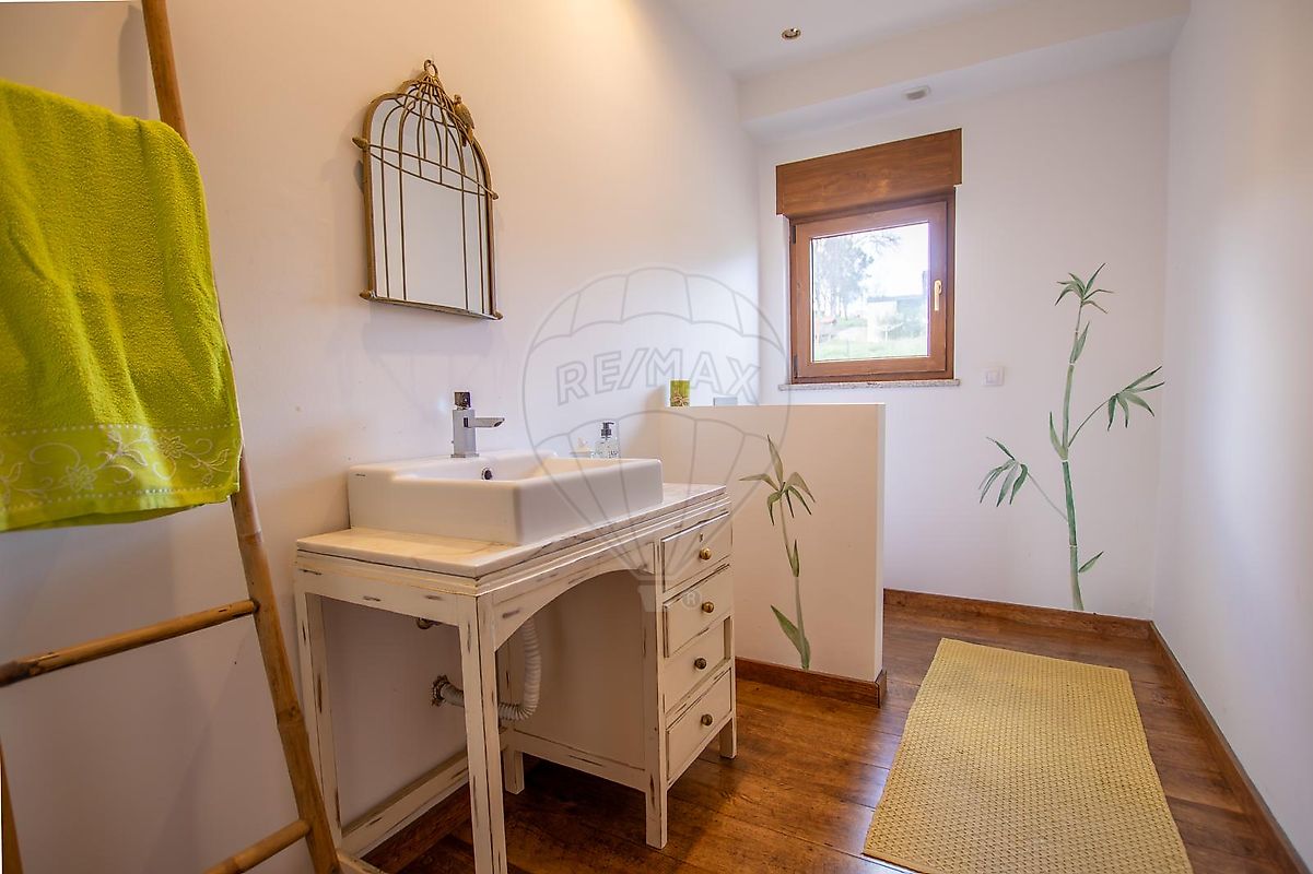 listing 126061079-1 picture-0