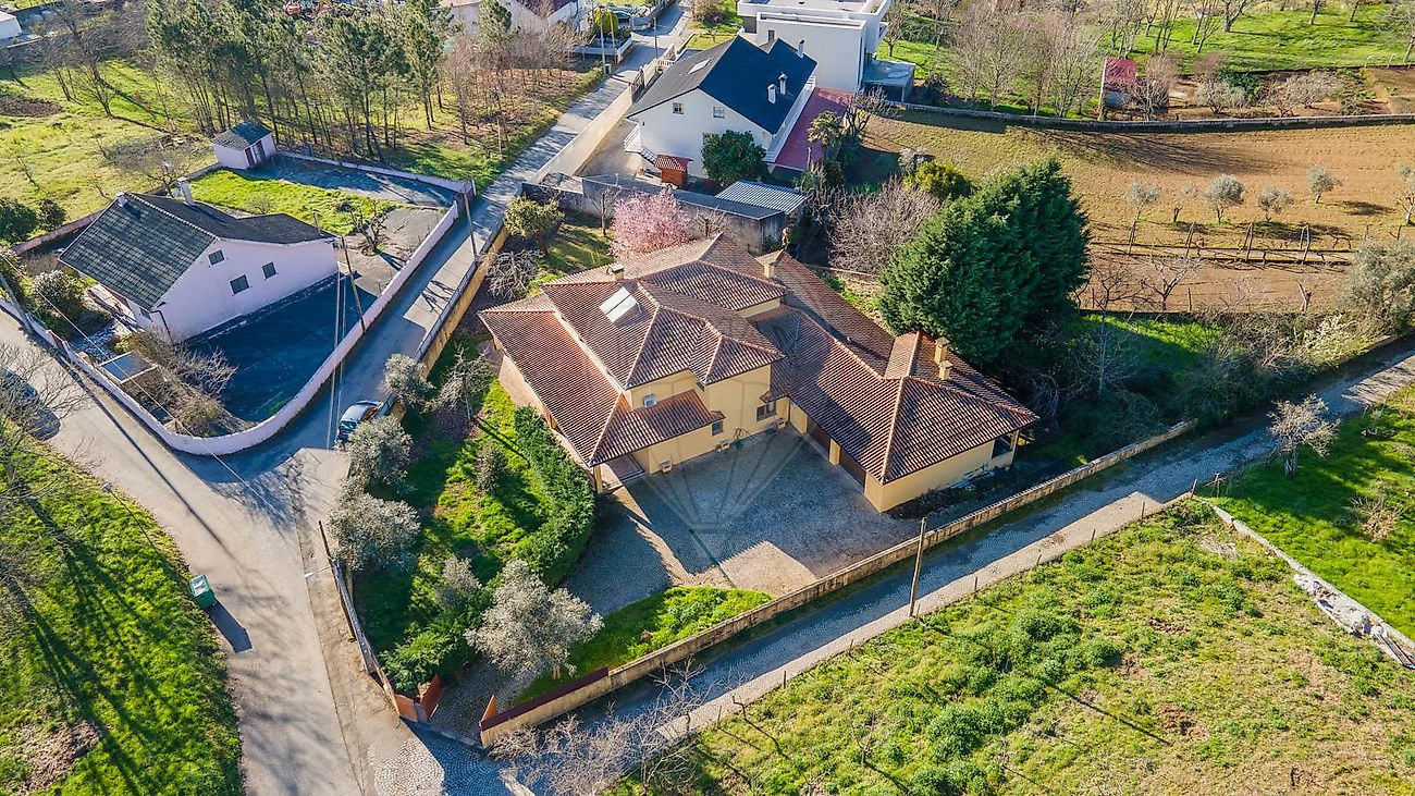 listing 126061079-1 picture-0