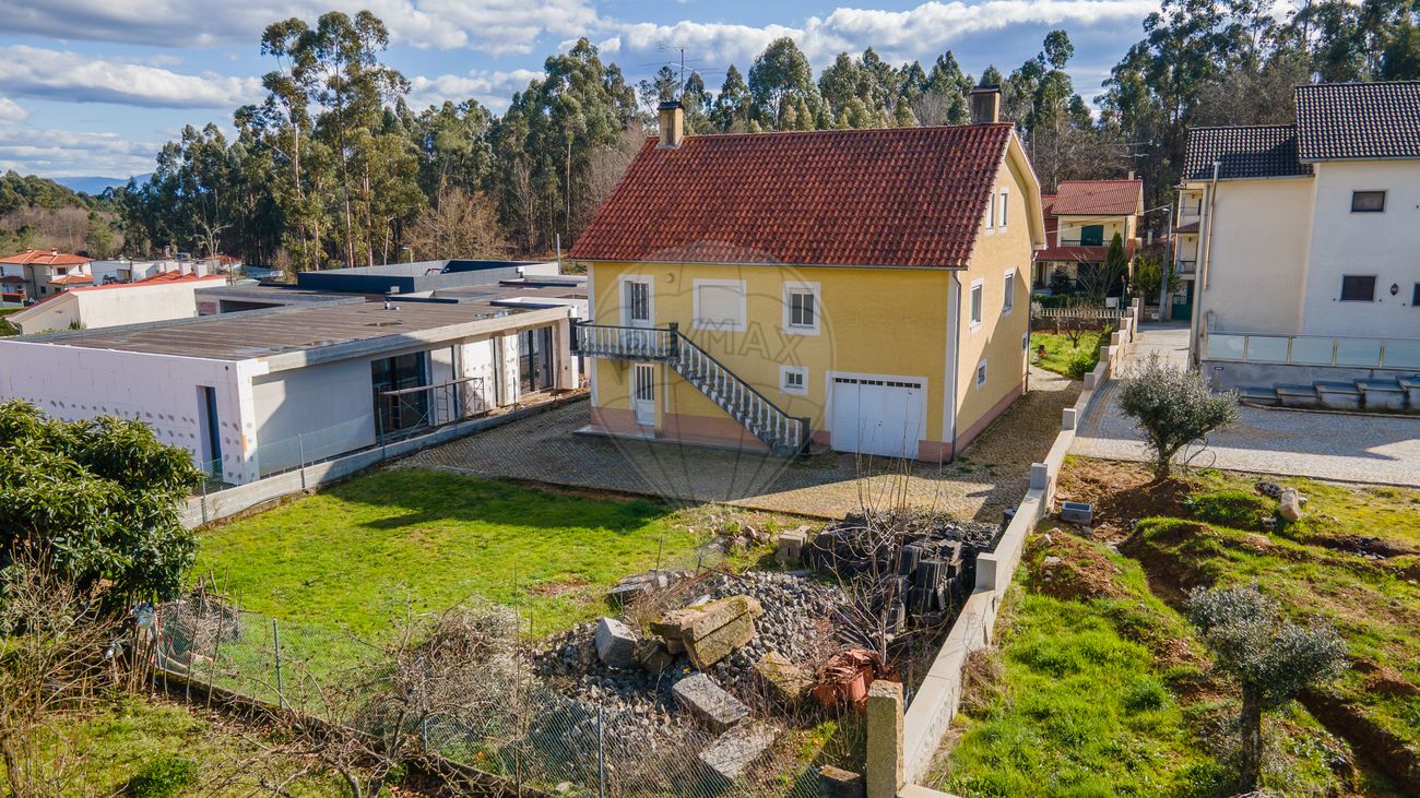 listing 126061055-55 picture-0