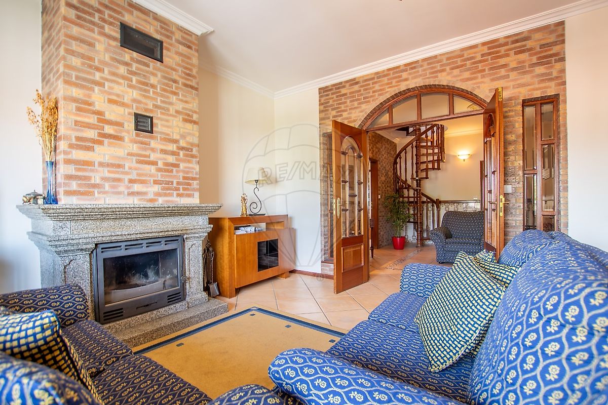 listing 126061038-38 picture-0