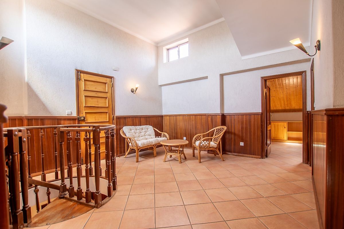 listing 126061038-38 picture-0