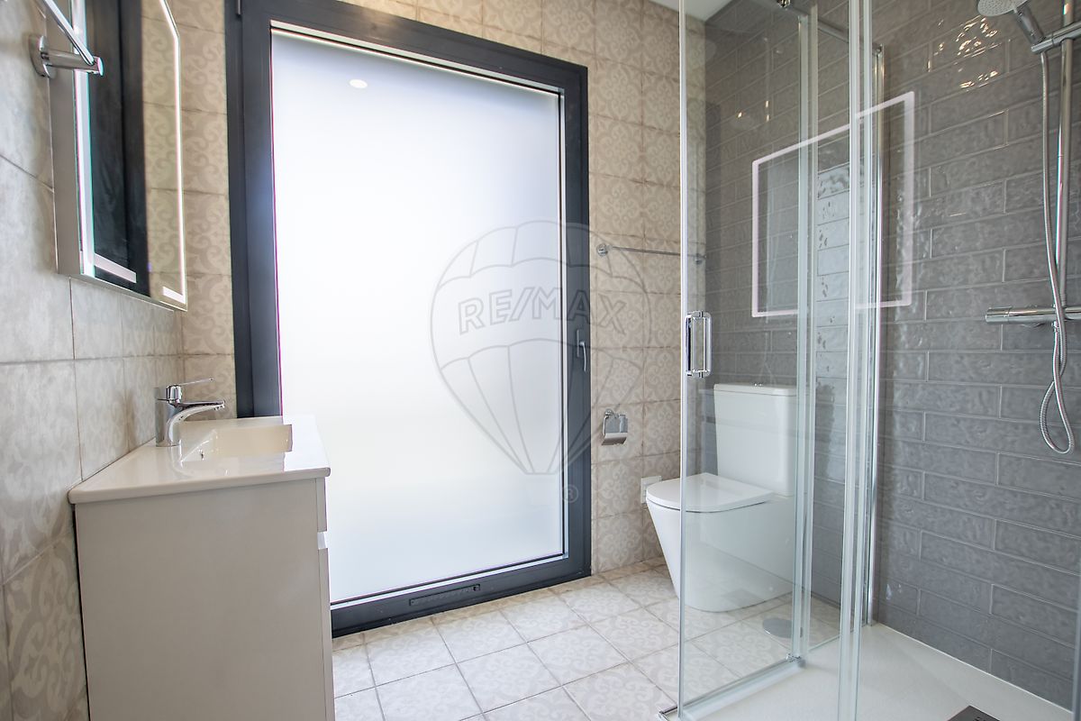 listing 126061001-276 picture-0