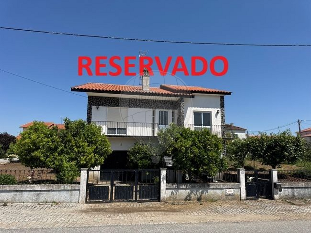 Moradia T3 para venda