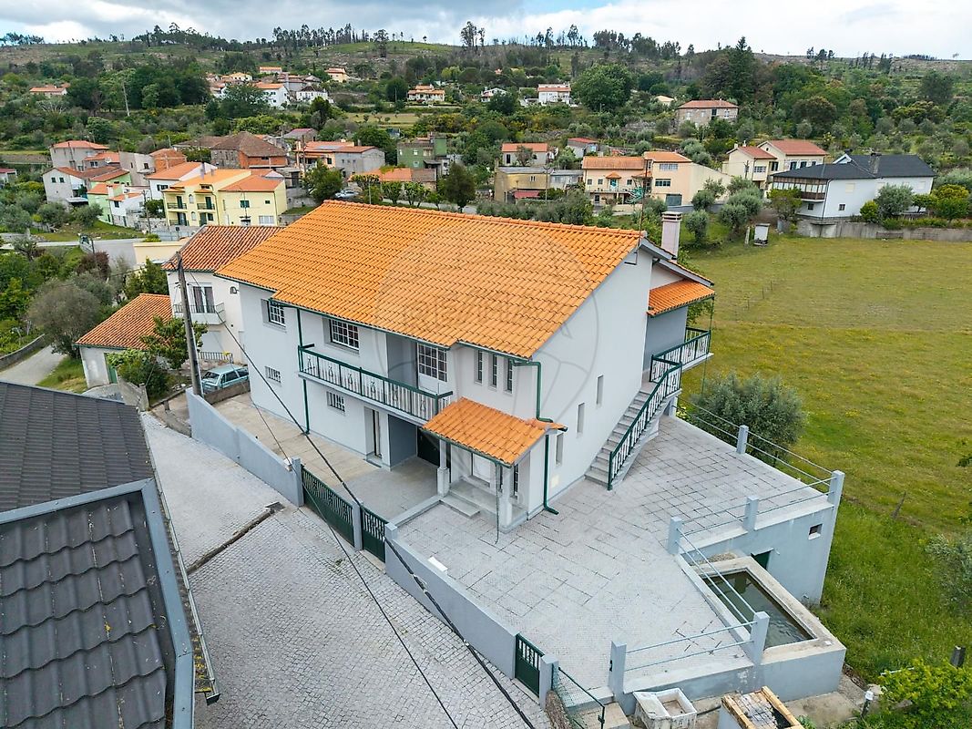 Moradia T4 à venda em Santiago de Cassurrães e Póvoa de Cervães, Mangualde — foto 3