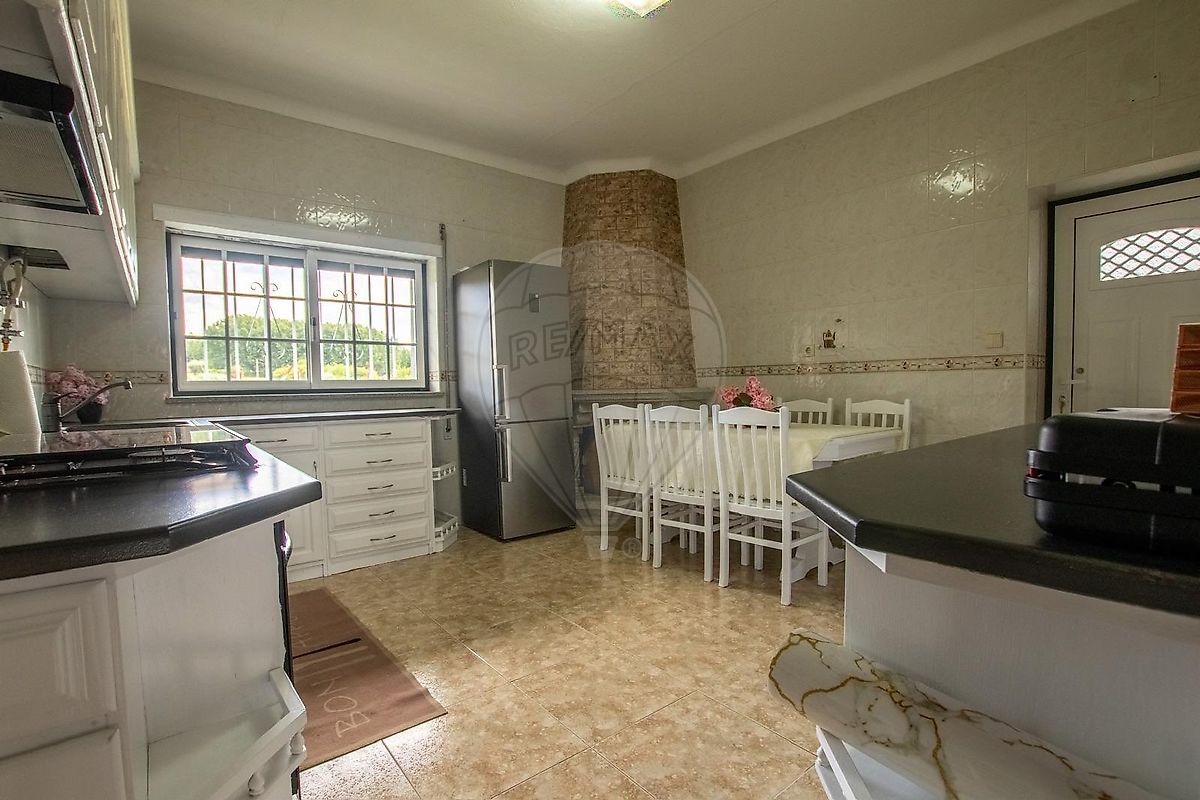 Moradia T4 à venda em Santiago de Cassurrães e Póvoa de Cervães, Mangualde — foto 12