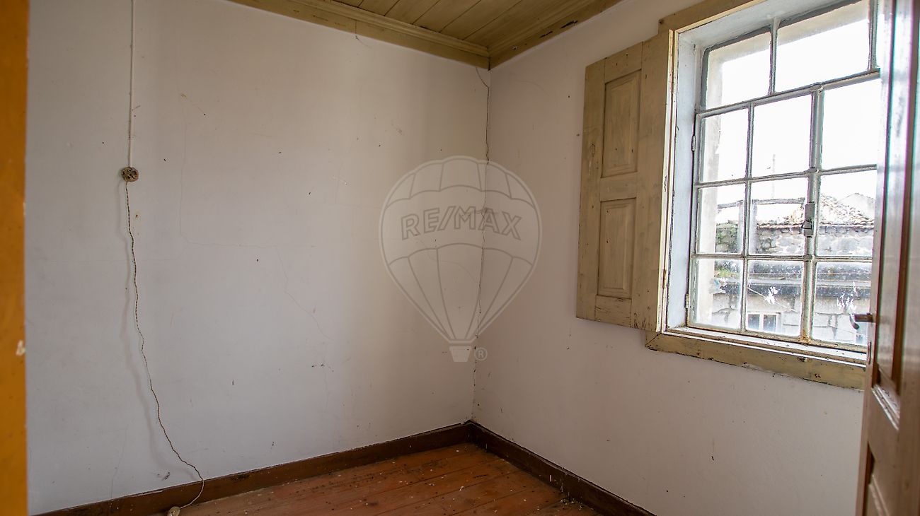Moradia T4 à venda em Queirã, Vouzela — foto 7