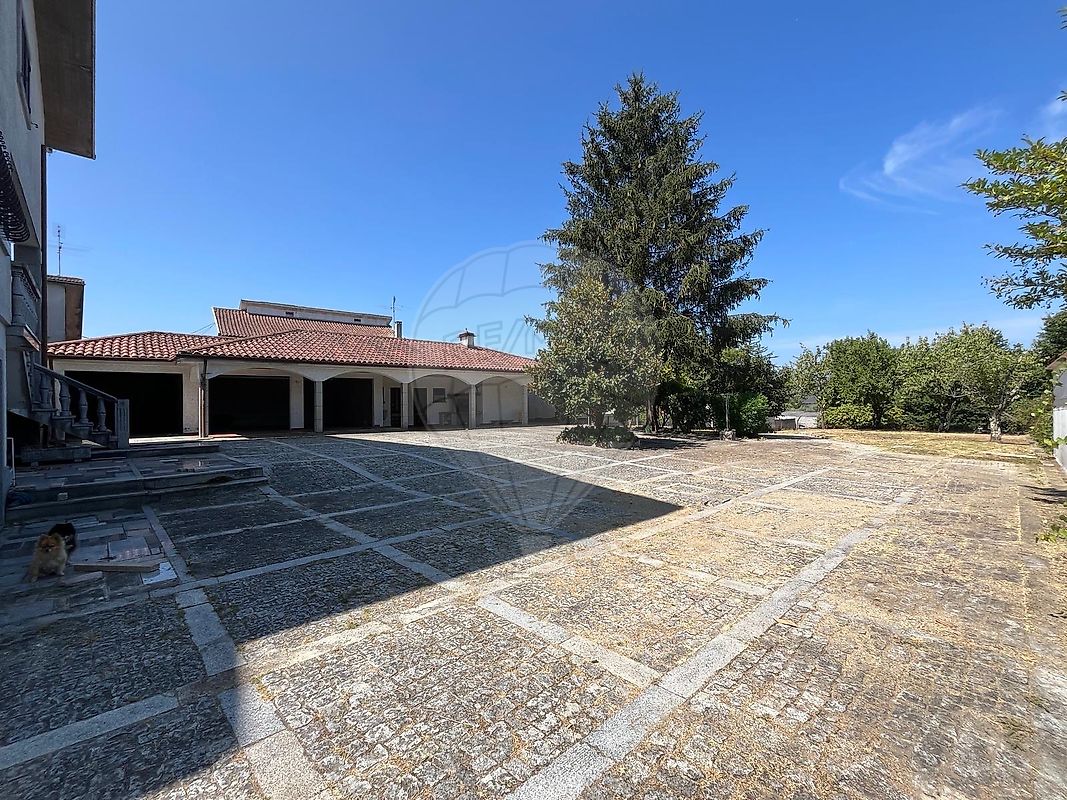 Moradia T5 à venda em Abraveses, Viseu — foto 39