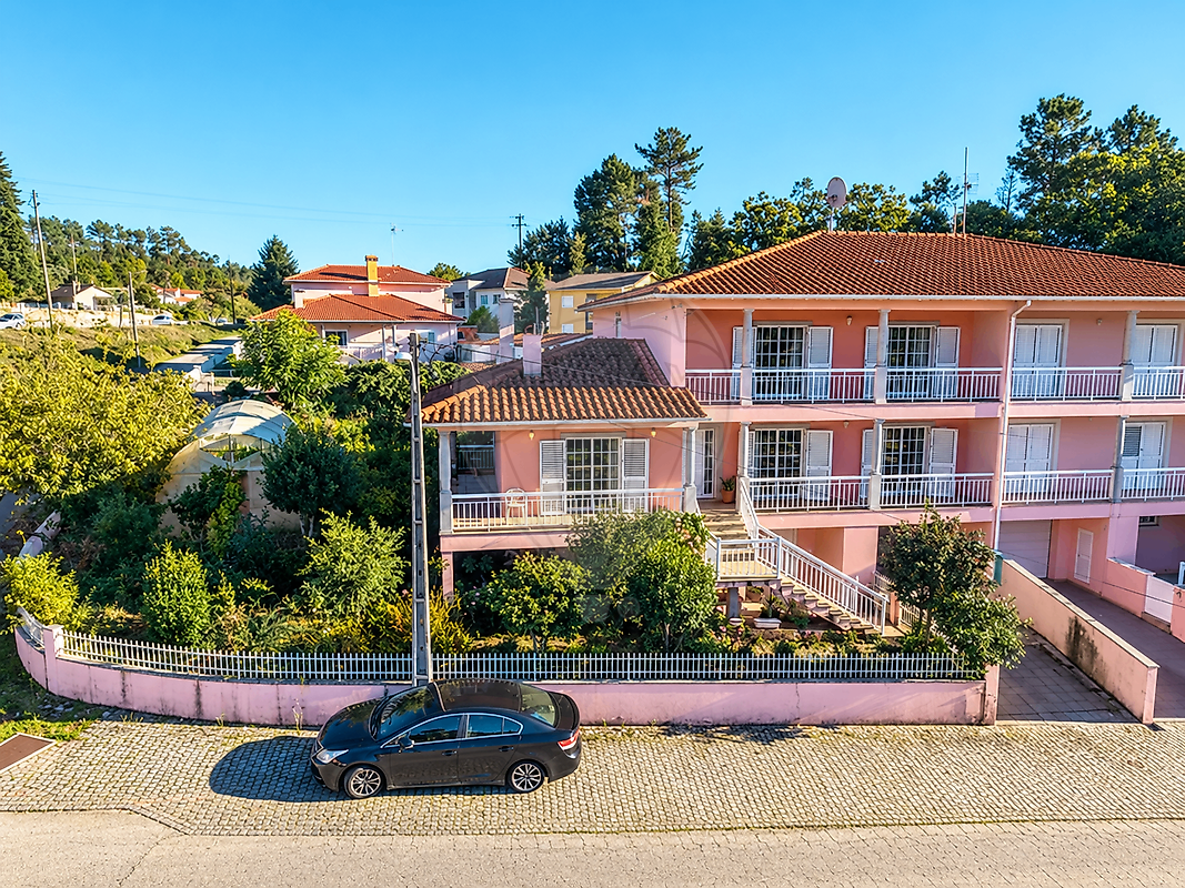 Apartamento T4 à venda em Sátão