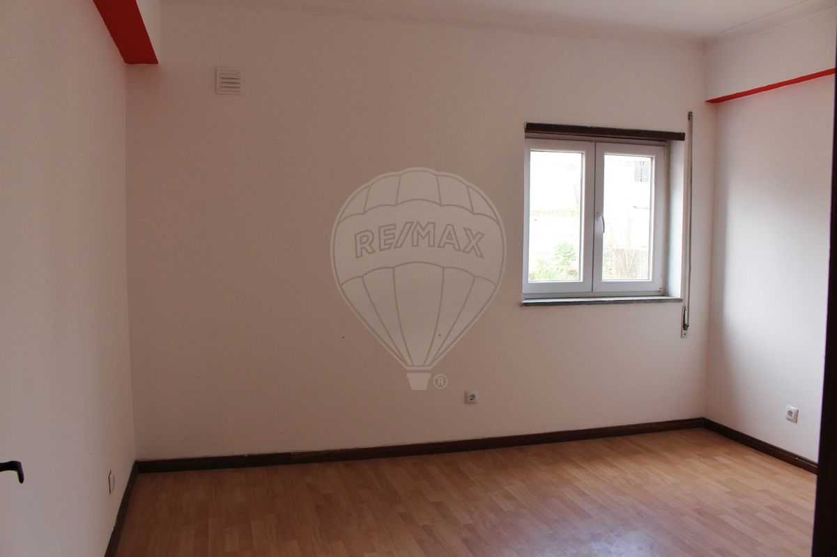 listing 126071019-30 picture-0