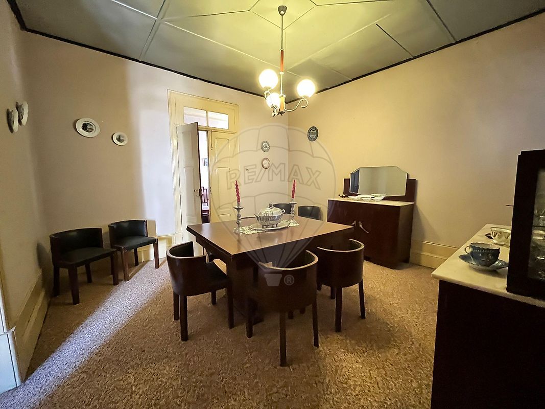 listing 126071023-150 picture-0