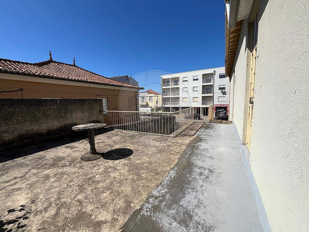 listing 126071023-150 picture-0