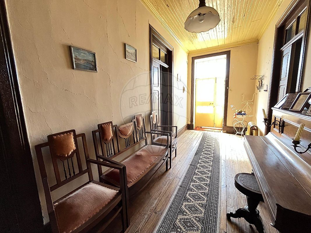 listing 126071023-150 picture-0