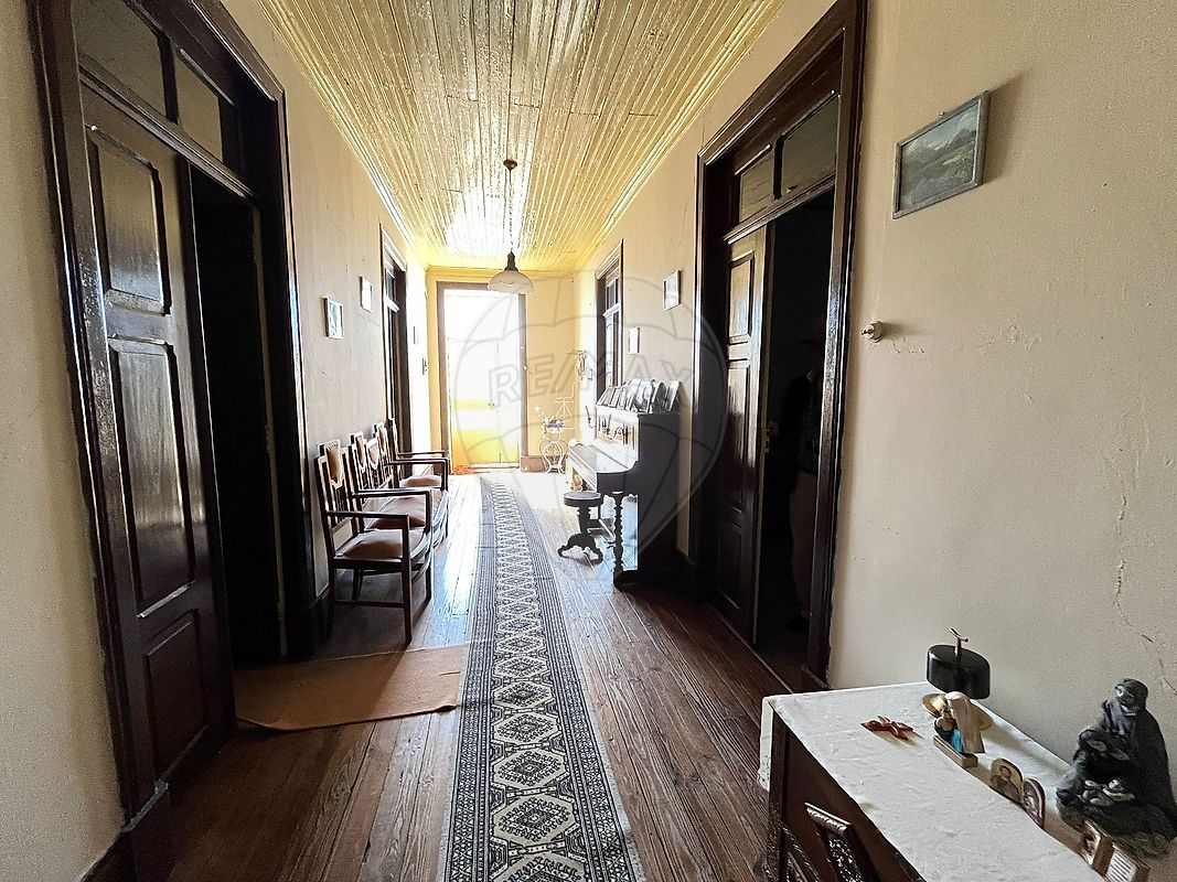 listing 126071023-150 picture-0