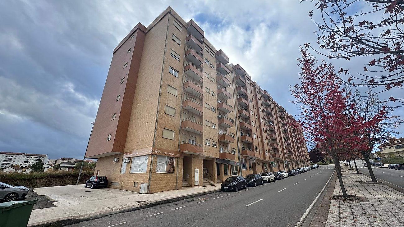 Apartamento T4 para venda