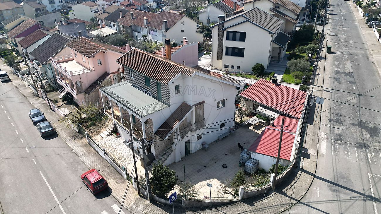 Apartamento T4 à venda em Bragança