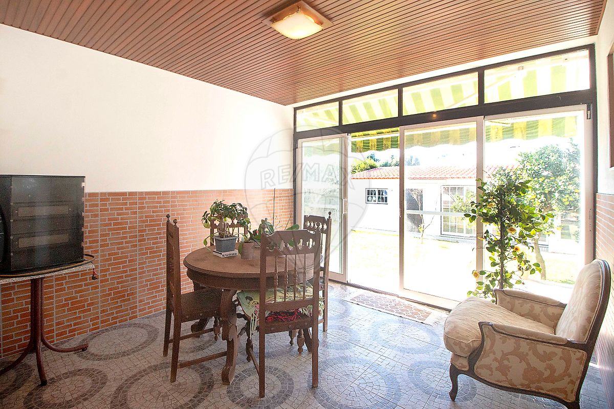 listing 126101048-14 picture-0