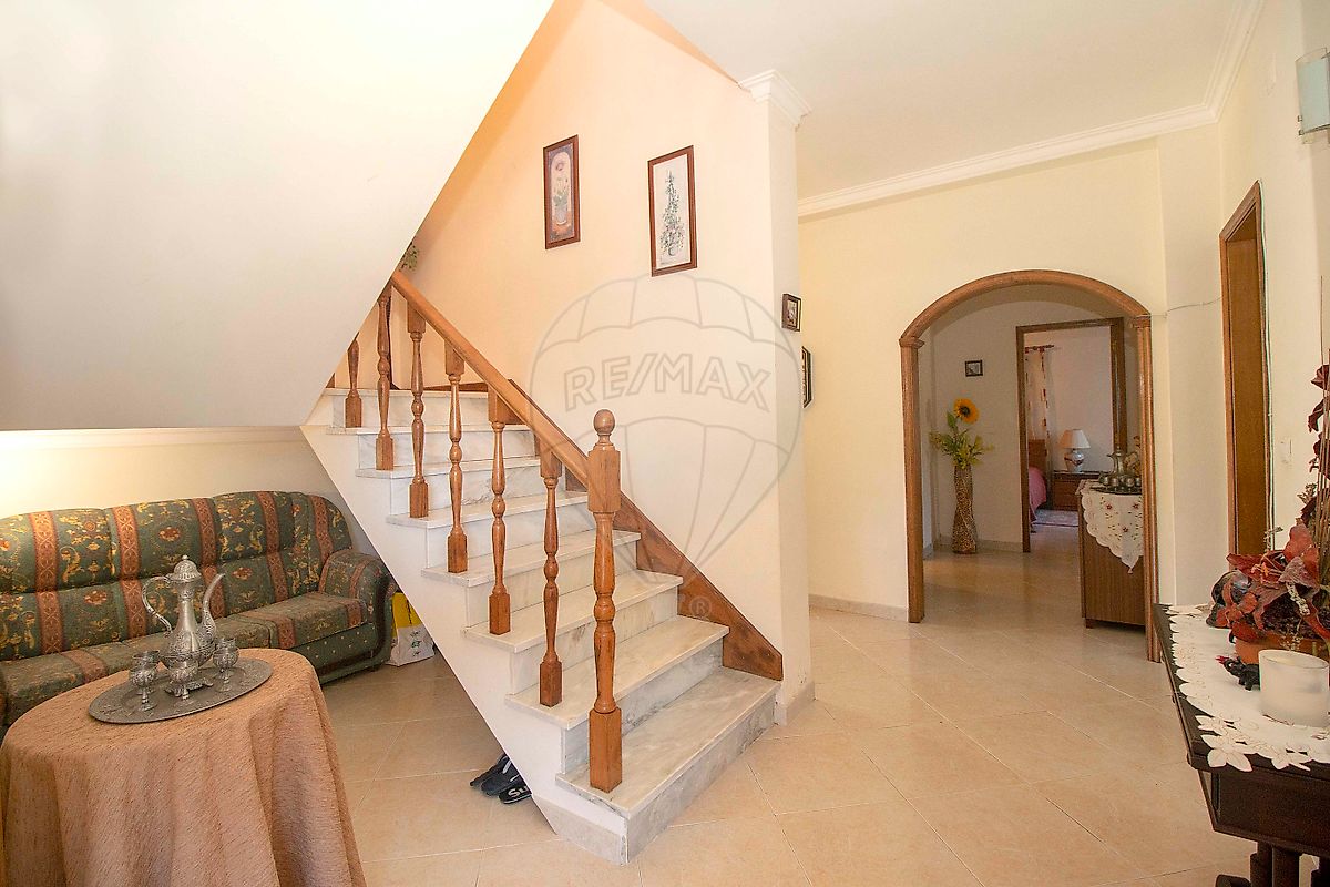 listing 126101048-14 picture-0