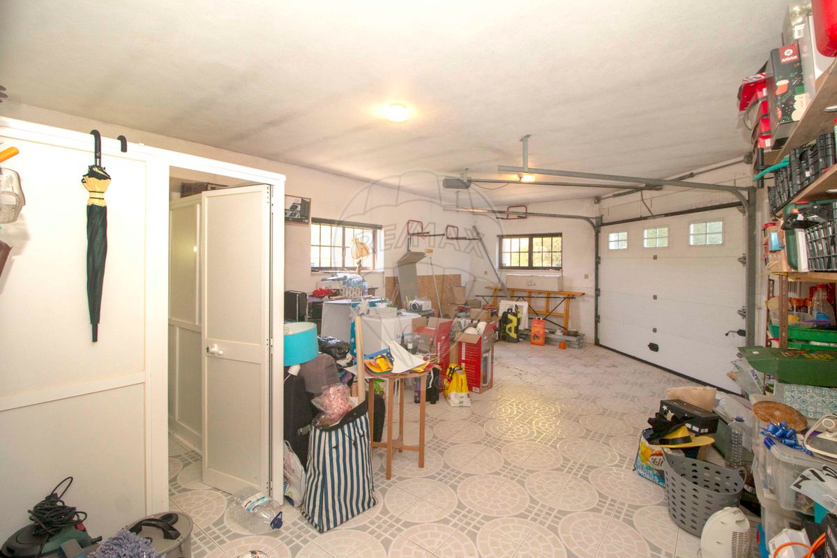 listing 126101048-14 picture-0