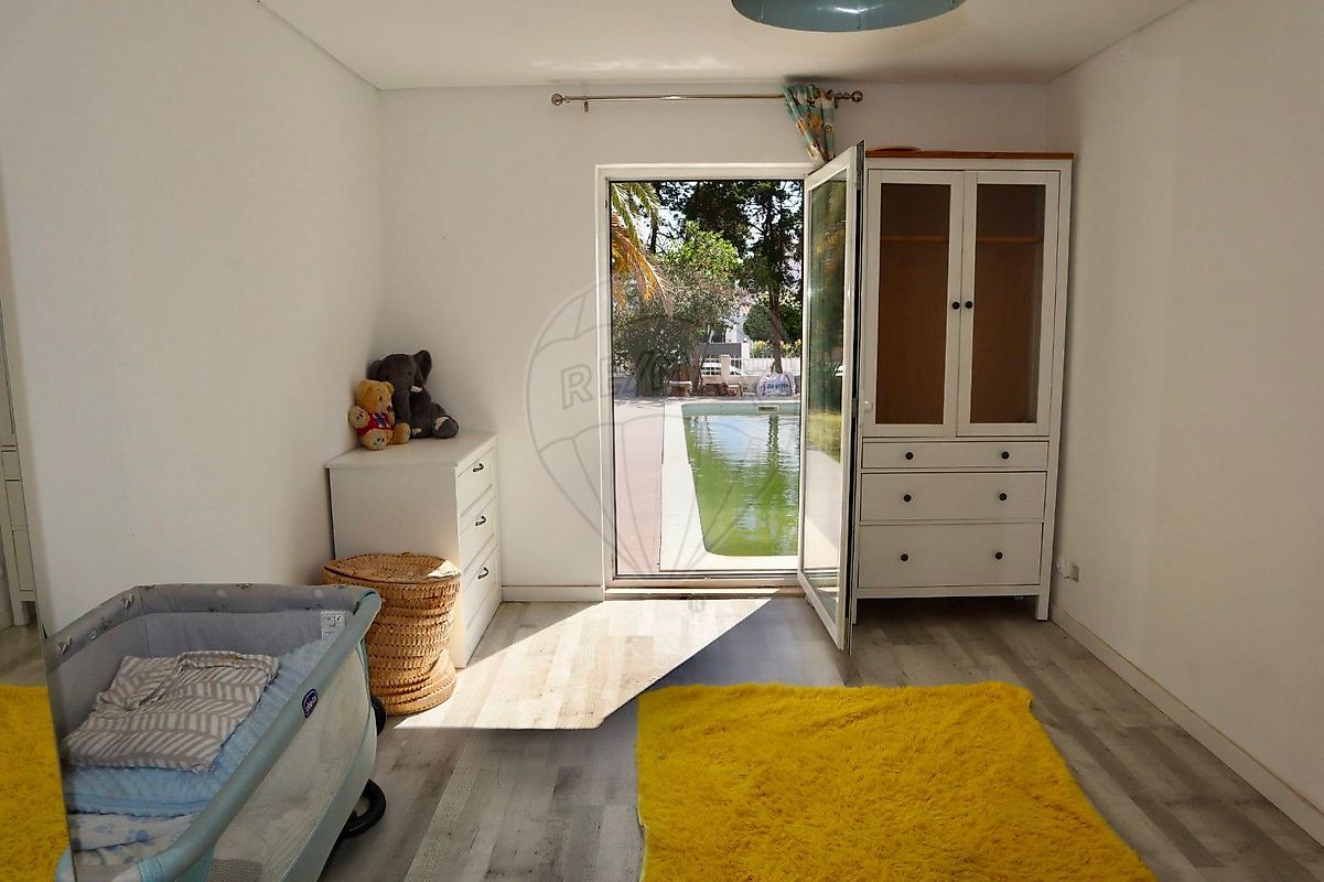 listing 126101007-38 picture-0