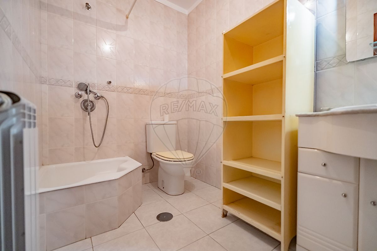 listing 126111035-28 picture-0