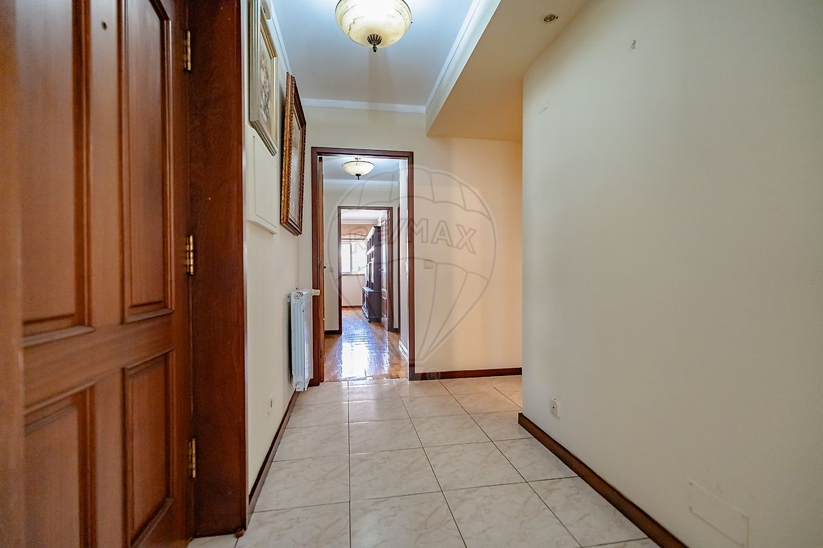 listing 126111035-28 picture-0