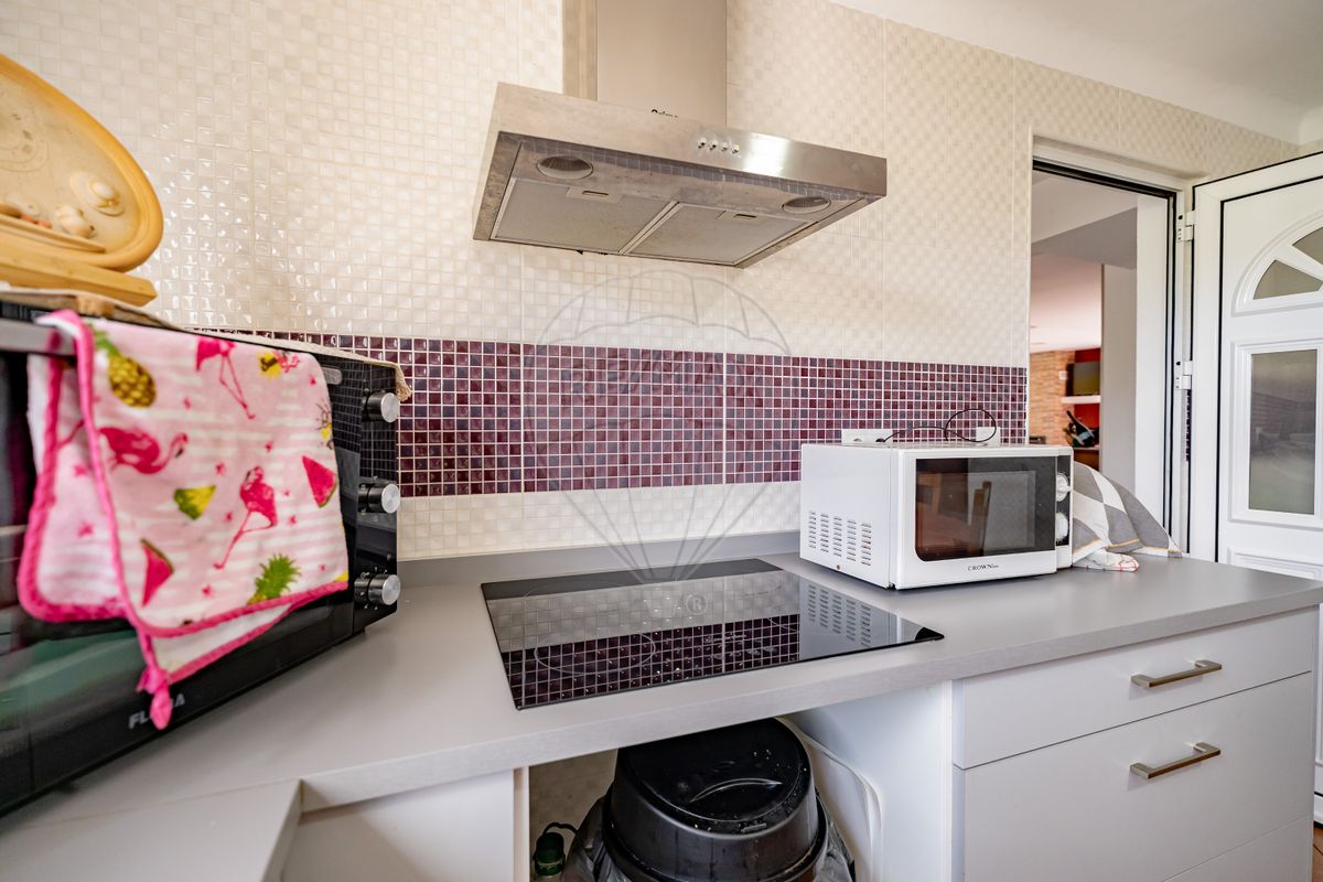 listing 126111027-33 picture-0