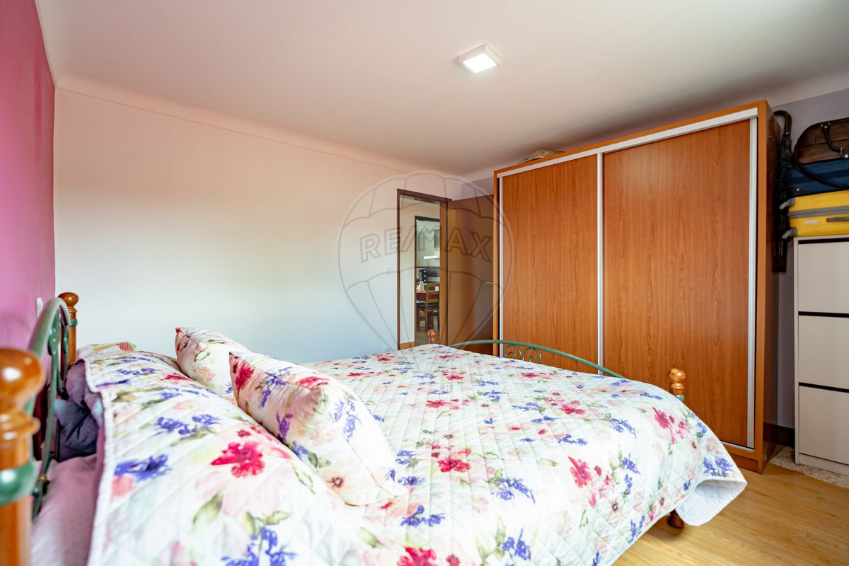 listing 126111027-33 picture-0