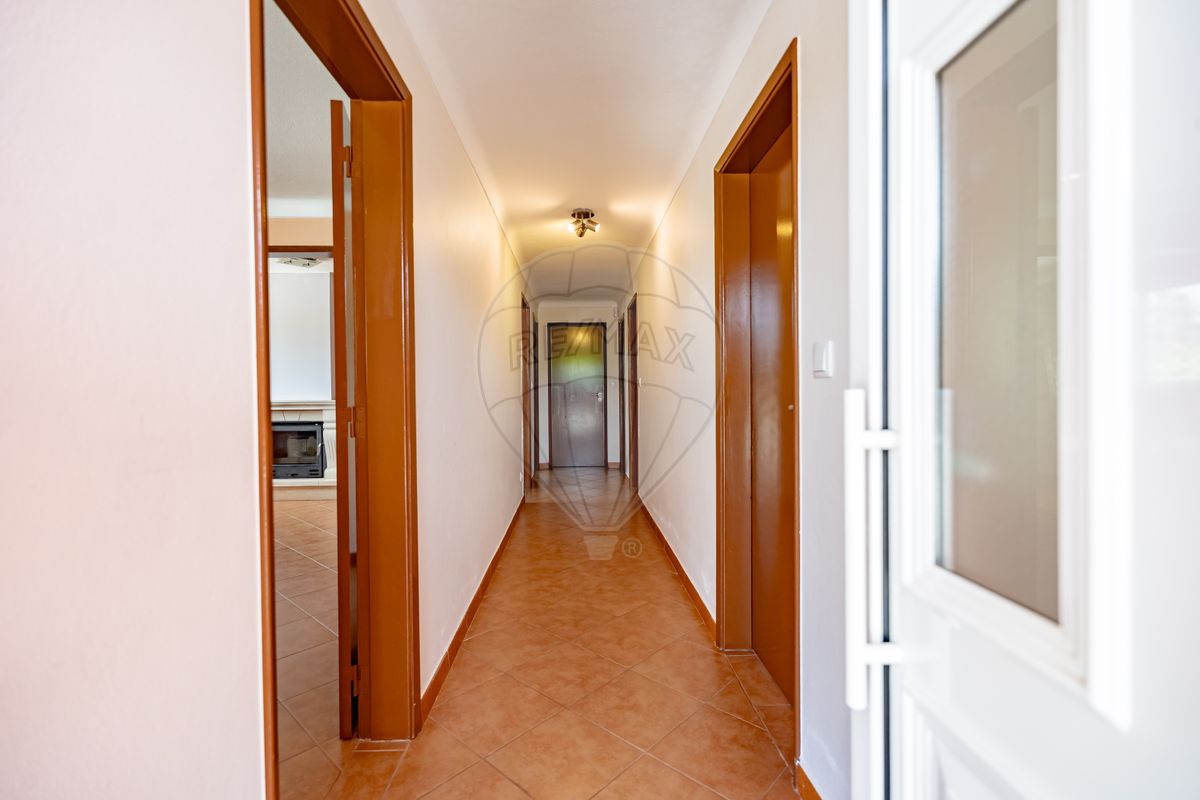 listing 126111027-33 picture-0