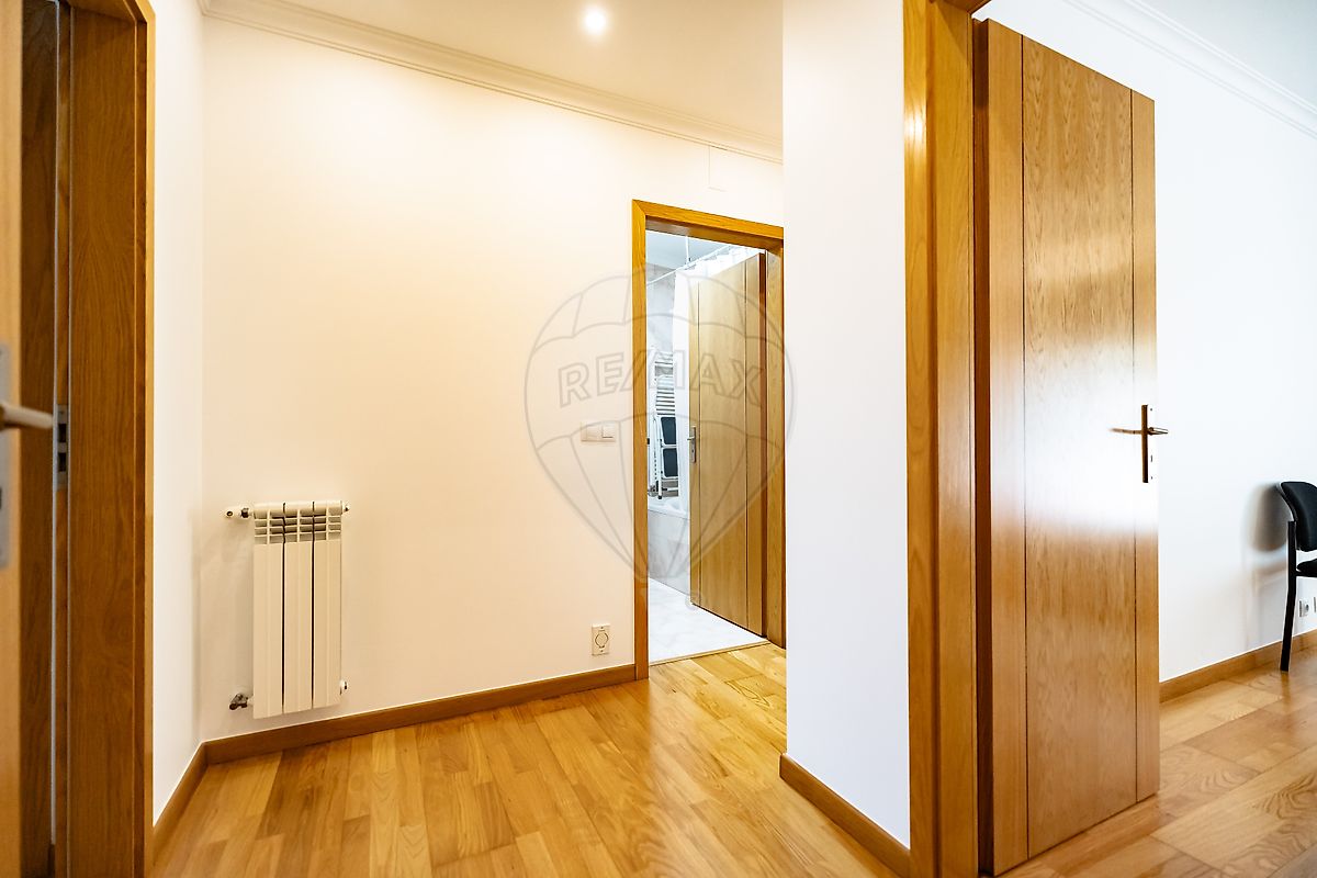 listing 126131092-14 picture-0
