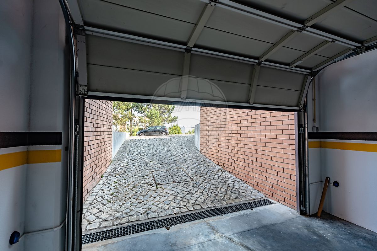 listing 126131092-14 picture-0