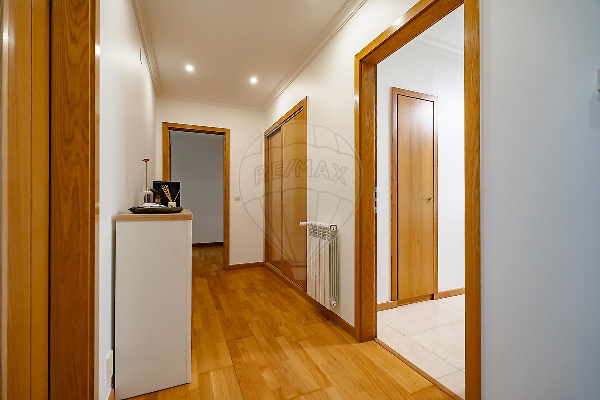 listing 126131092-14 picture-0