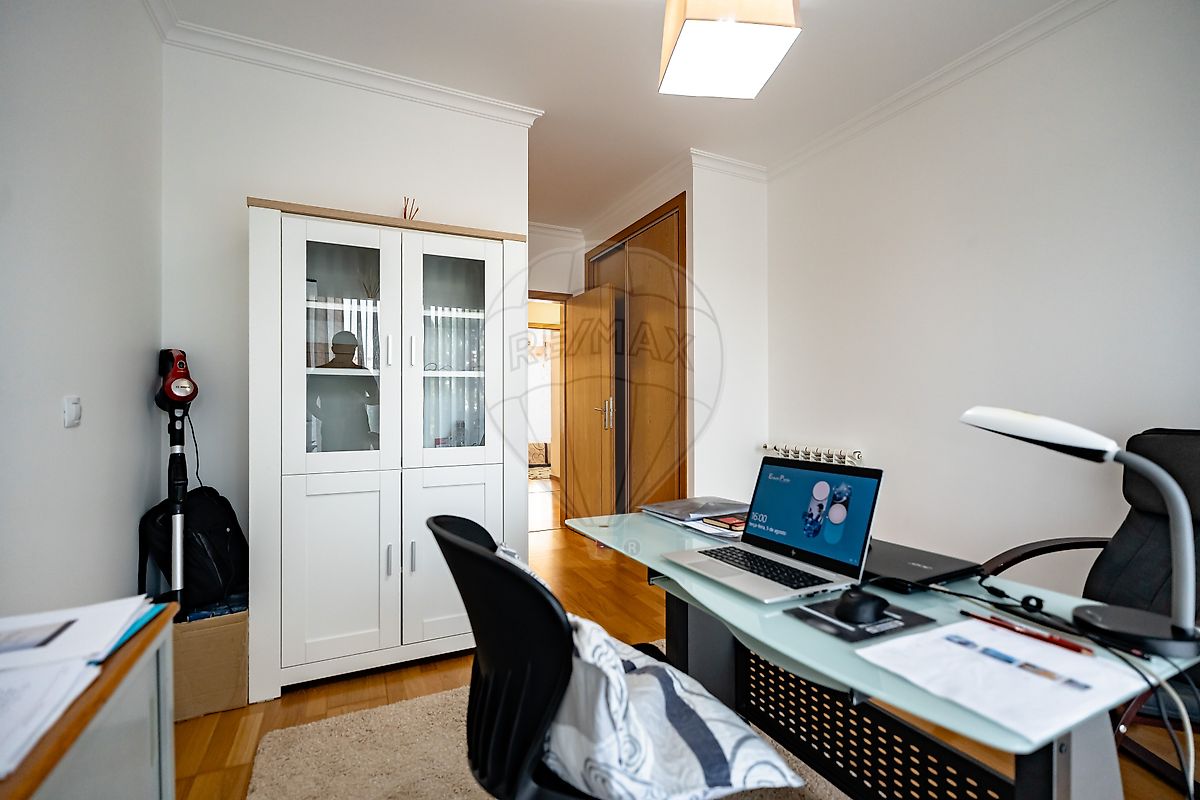 listing 126131092-14 picture-0