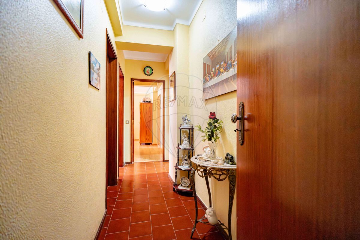 listing 126131064-13 picture-0