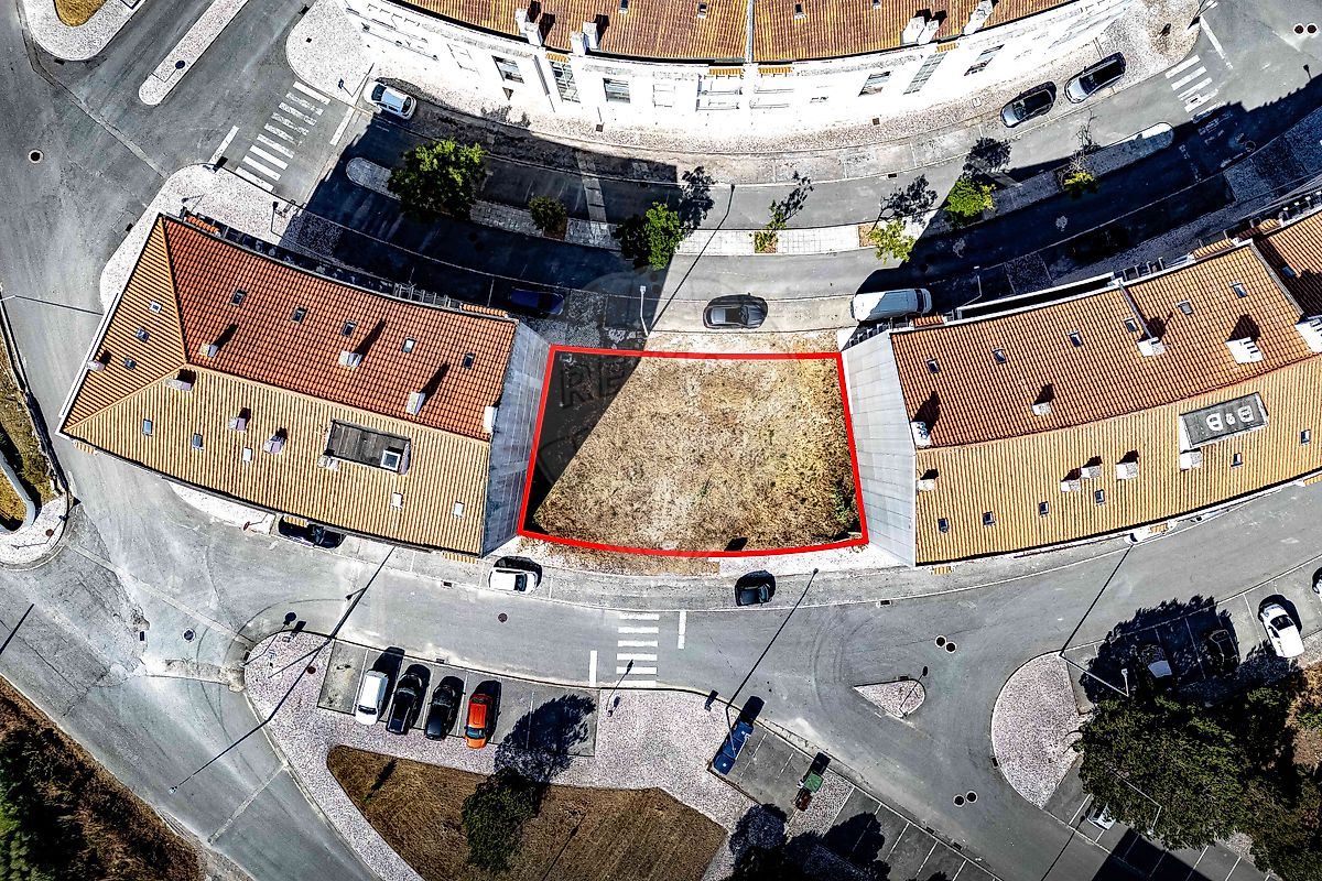 Terreno à venda em Figueira da Foz