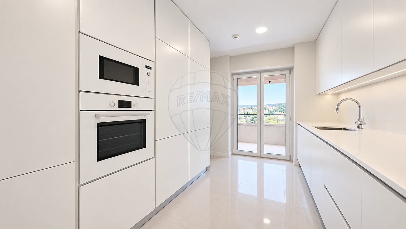 Apartamento T3 em Tavarede, €385.000