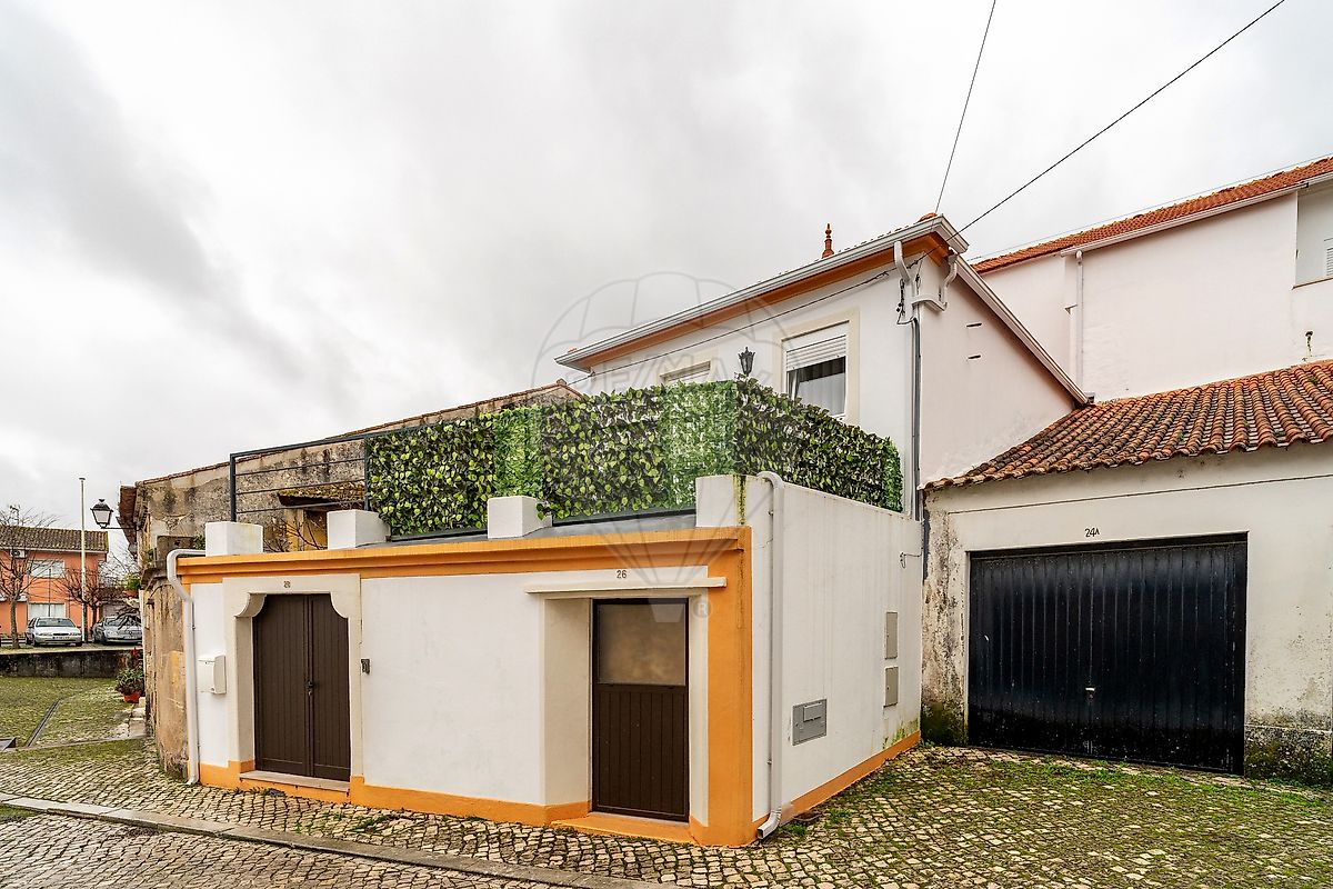 Moradia - Montemor-o-Velho e Gatões, Montemor-o-Velho, Coimbra