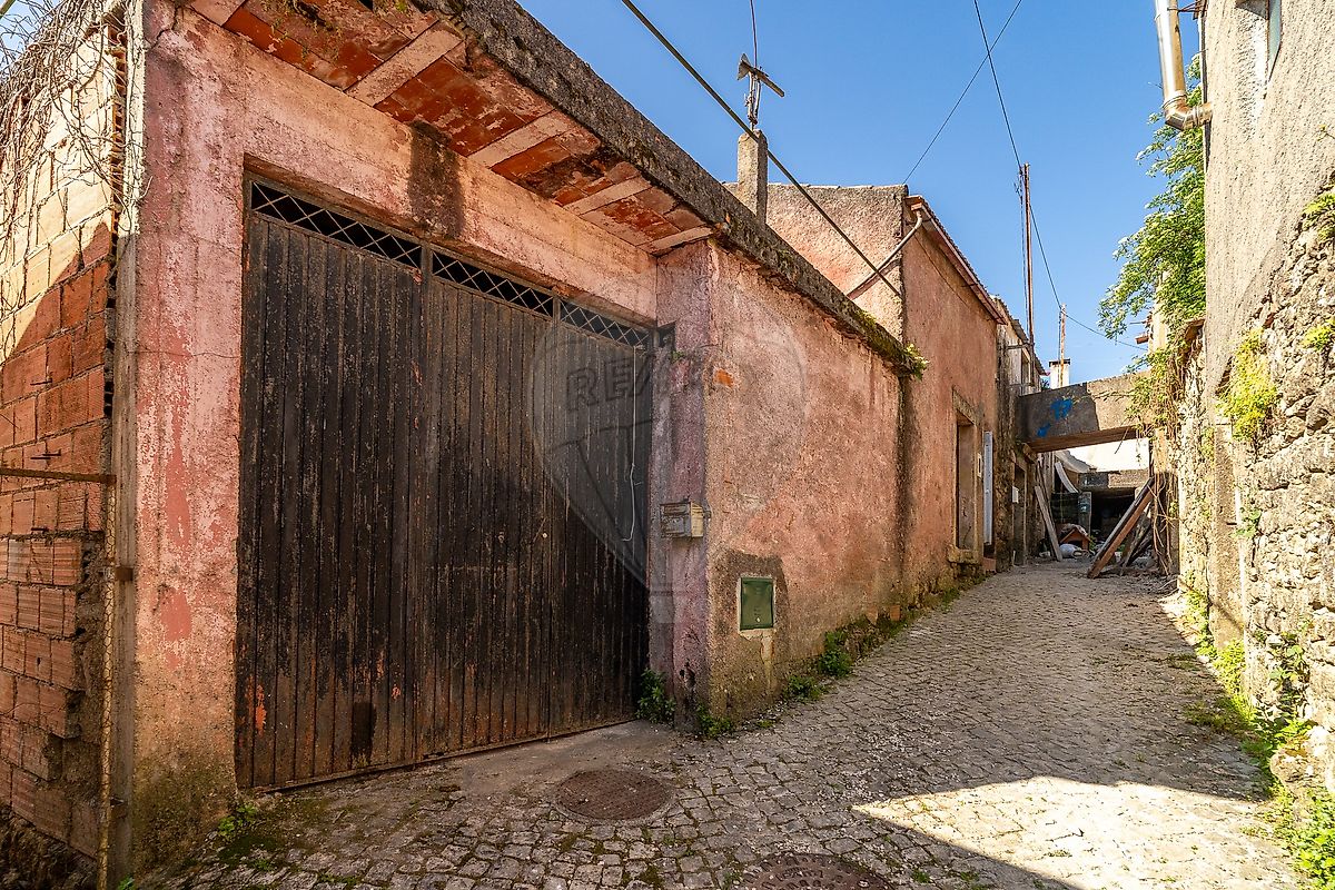 Moradia - Vila Seca e Bem da Fé, Condeixa-a-Nova, Coimbra