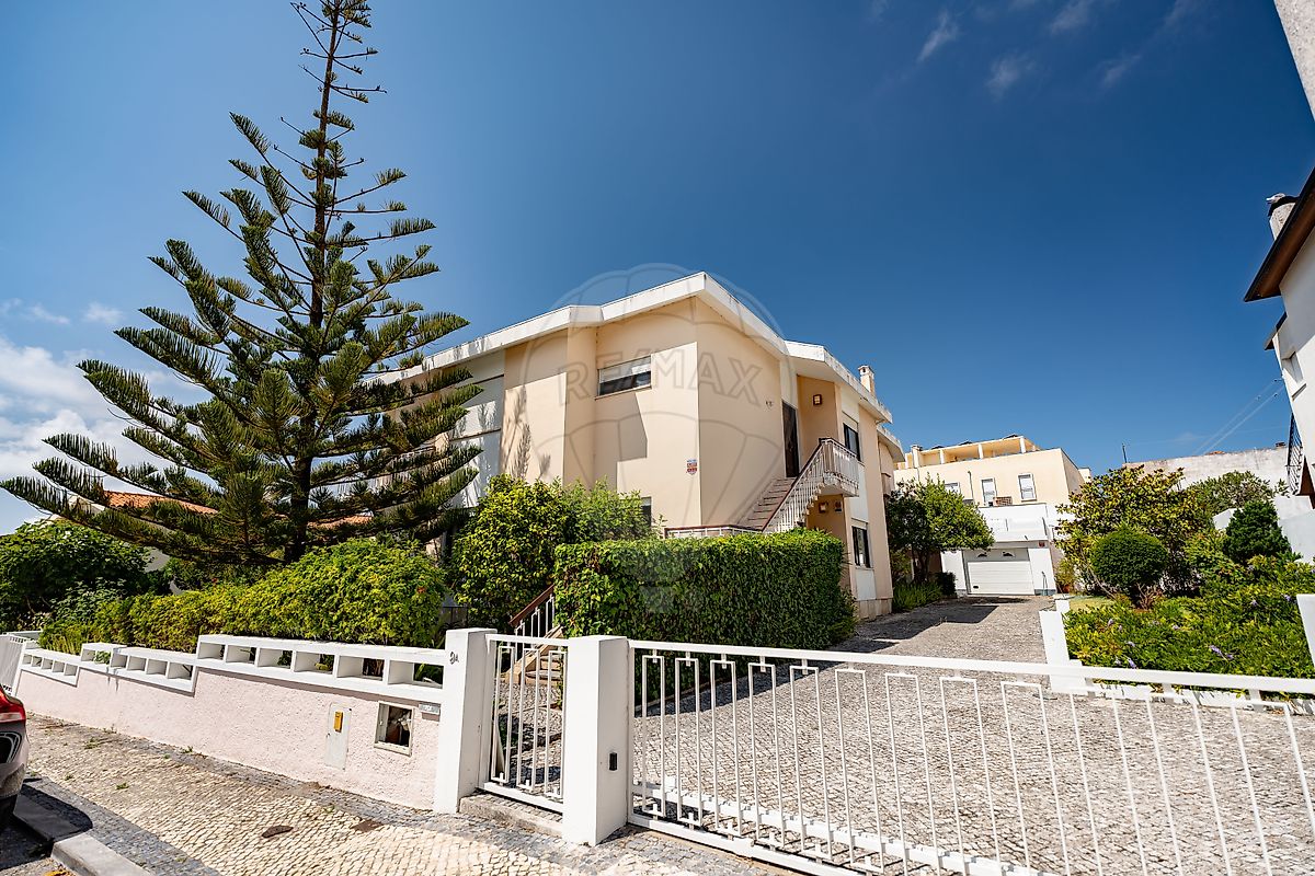 Apartamento T6 à venda em Figueira da Foz