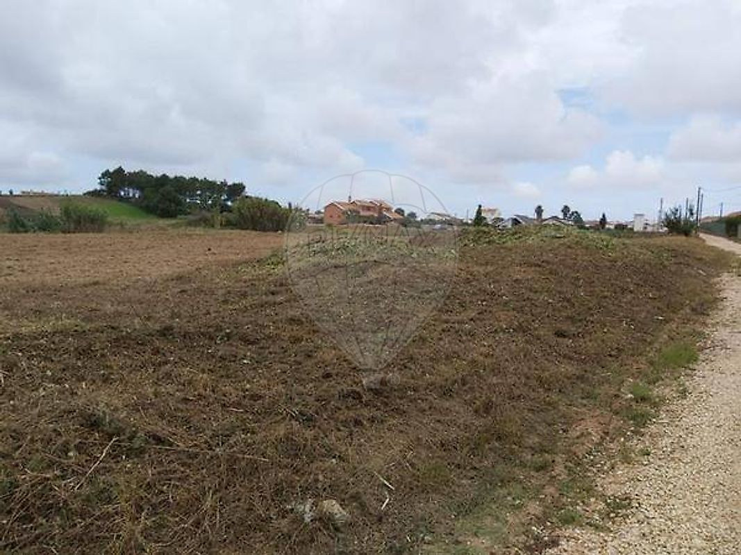 Terreno  à venda em Torres Vedras