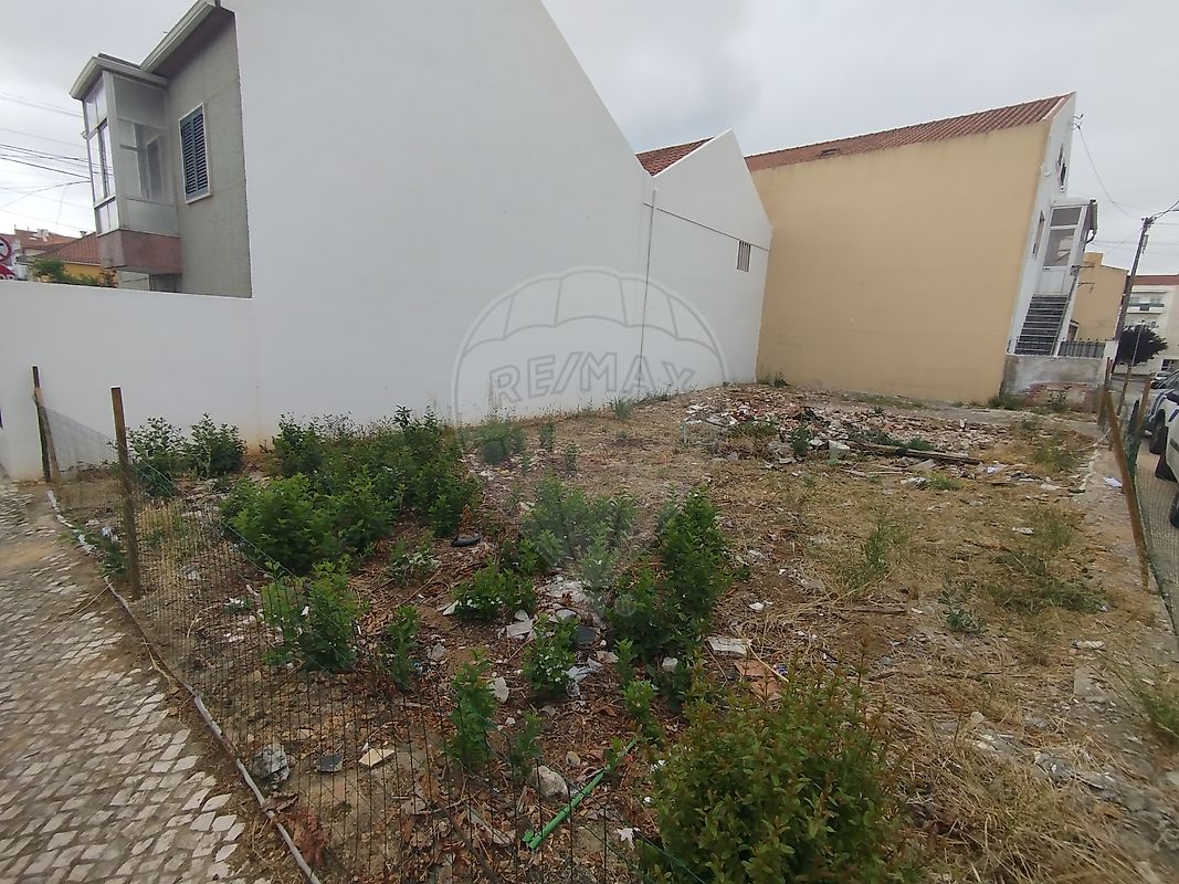 Land for sale in Sintra, Portugal — €70,000