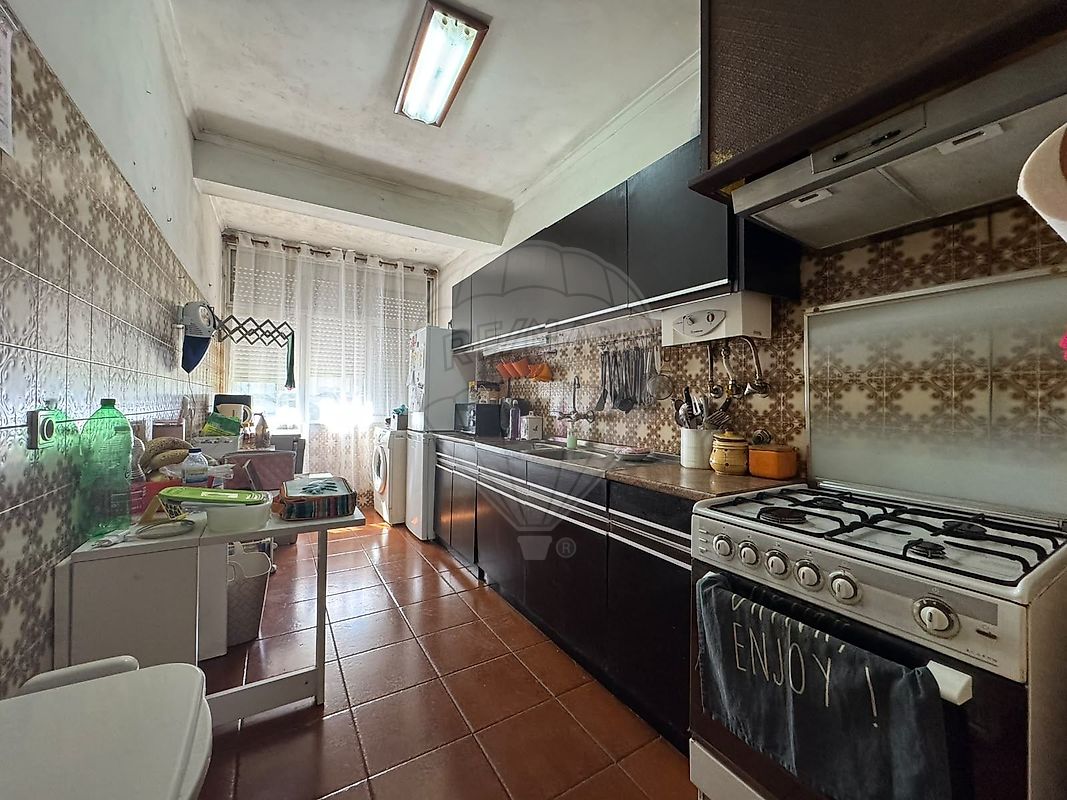 Apartamento T3 em Encosta do Sol, €350.000