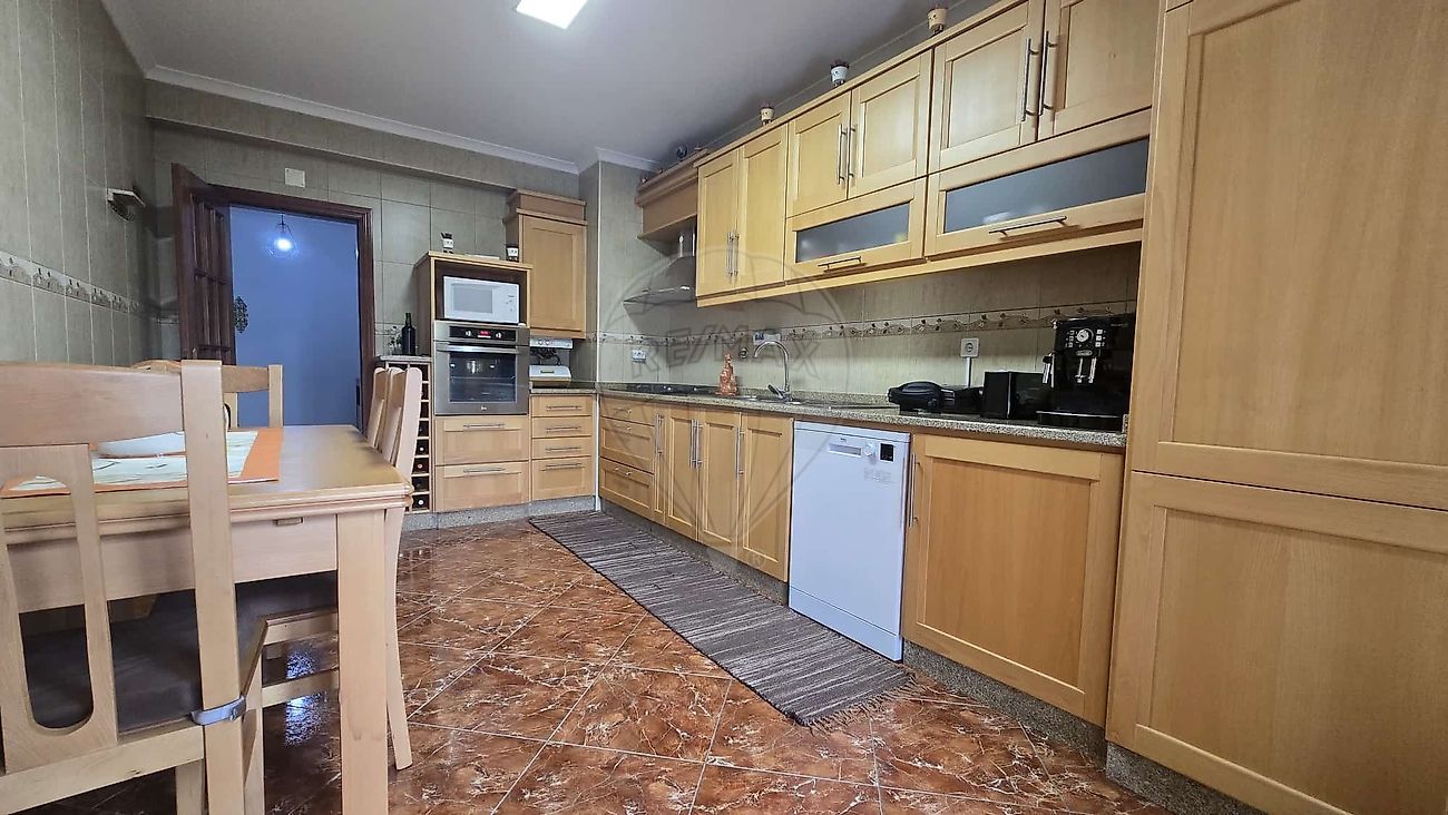 Apartamento - Tarouca e Dálvares, Tarouca, Viseu
