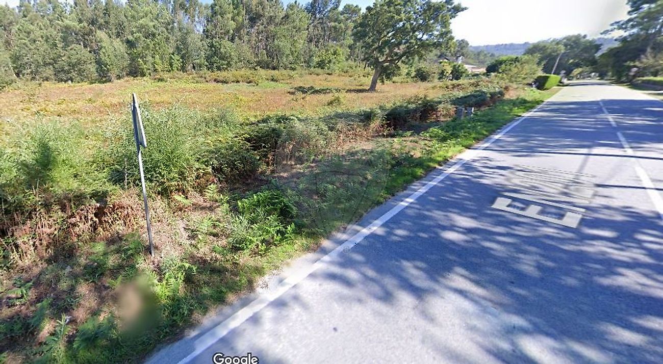 Land for sale in Valença, Portugal — €175,000
